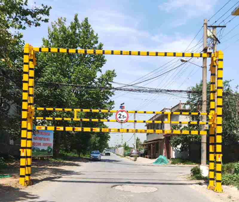陇南农村道路限高架